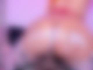 Lorena-gomezz1's Live Sex Cam Show