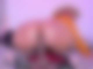 Lorena-gomezz1's Live Sex Cam Show