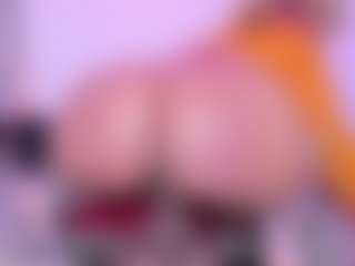 Lorena-gomezz1's Live Sex Cam Show