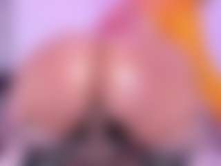 Lorena-gomezz1's Live Sex Cam Show
