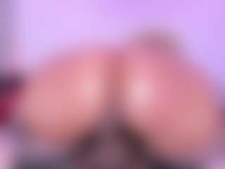 Lorena-gomezz1's Live Sex Cam Show