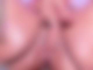 Lorena-gomezz1's Live Sex Cam Show