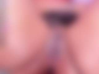 Lorena-gomezz1's Live Sex Cam Show