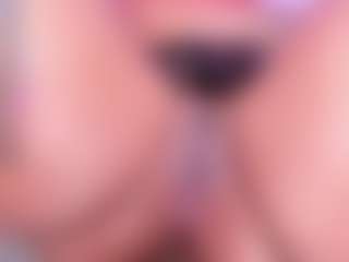Lorena-gomezz1's Live Sex Cam Show