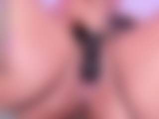 Lorena-gomezz1's Live Sex Cam Show