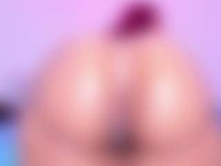 Lorena-gomezz1's Live Sex Cam Show