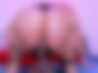 Lorena-gomezz1's Live Sex Cam Show