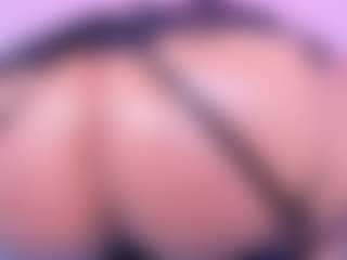 Lorena-gomezz1's Live Sex Cam Show