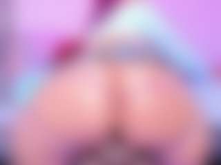 Lorena-gomezz1's Live Sex Cam Show