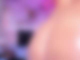 Lorena-gomezz1's Live Sex Cam Show