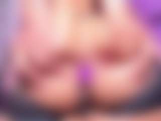 Lorena-gomezz1's Live Sex Cam Show