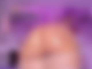Lorena-gomezz1's Live Sex Cam Show
