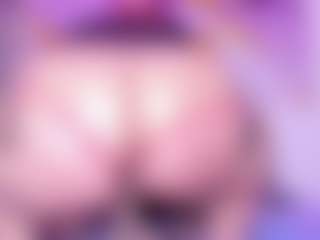 Lorena-gomezz1's Live Sex Cam Show
