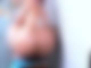 Lorena-gomezz1's Live Sex Cam Show