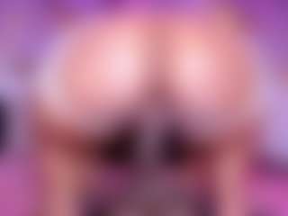 Lorena-gomezz1's Live Sex Cam Show