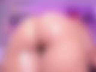 Lorena-gomezz1's Live Sex Cam Show
