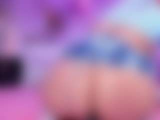 Lorena-gomezz1's Live Sex Cam Show