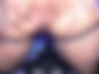 Lorena-gomezz1's Live Sex Cam Show