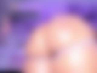 Lorena-gomezz1's Live Sex Cam Show