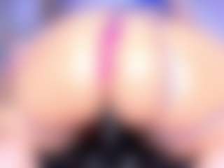 Lorena-gomezz1's Live Sex Cam Show