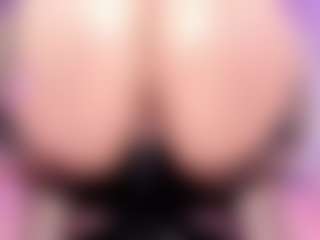 Lorena-gomezz1's Live Sex Cam Show
