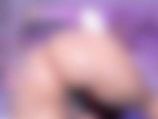 Lorena-gomezz1's Live Sex Cam Show