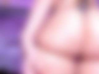 Lorena-gomezz1's Live Sex Cam Show