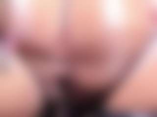 Lorena-gomezz1's Live Sex Cam Show