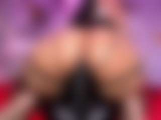Live cam show with Lorena-gomezz1 - Deepthroat on Camsoda