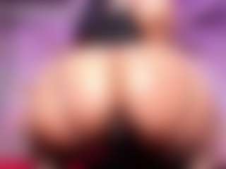 Lorena-gomezz1's Live Sex Cam Show