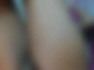 Live cam show with NATALI-KIDMAN - Spank on milfzrlive.com
