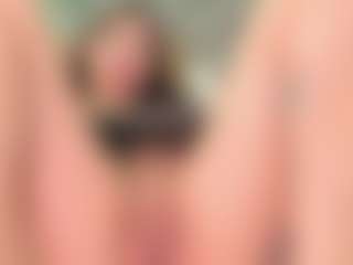 Live cam show with brenda-becker - Petite on Camsoda Late Night