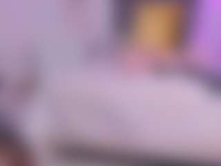 Live cam show with brenda-becker - Petite on TeamSkeetLive