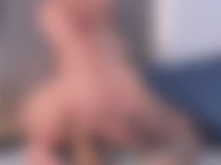 Live cam show with brenda-becker - Facial on Camsoda