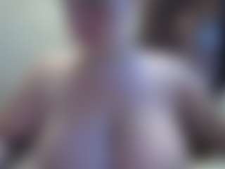 imthinkaboutu MILF webcam performer live streaming