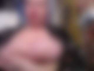 Live cam show with imthinkaboutu - Blonde Hair MILF on Camsoda
