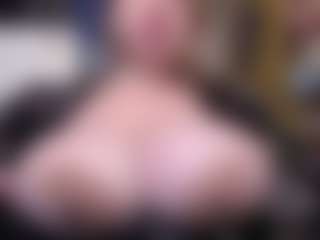 Live cam show with imthinkaboutu - Green Eyes on madthumbs