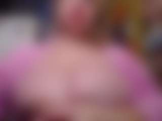 Live cam show with imthinkaboutu - Big Ass MILF on https://playwithruby.com