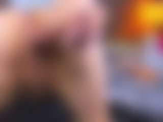 jaadee1 MILF webcam performer live streaming