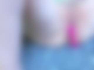 Live cam show with jaadee1 - Average on Camsoda
