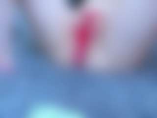jaadee1 MILF webcam performer live streaming