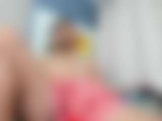 Live cam show with julesEagle - Hazel Eyes on livesuperchat.net