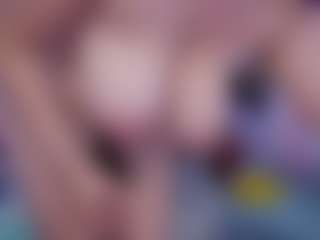 Yummy_Girl's Live Sex Cam Show