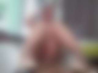 Yummy_Girl's Live Sex Cam Show