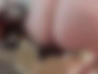 Yummy_Girl's Live Sex Cam Show