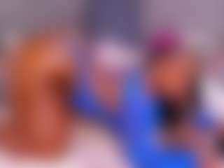 Live cam show with Andrea Fletcher - Flashing on CamSodaAdn