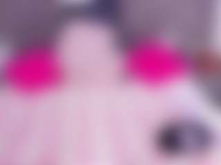 Live cam show with Andrea Fletcher - Bedroom Lovense on Milfs Live