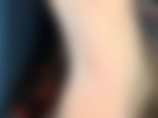 Live cam show with Assya - Butt Plug on studioflirtlive.com