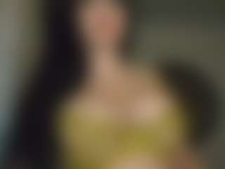 Live cam show with Assya - Camel Toe on sexytreat.net