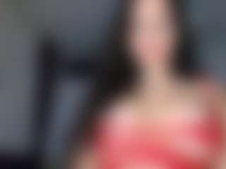 Live cam show with Assya - Butt Plug on Camsoda